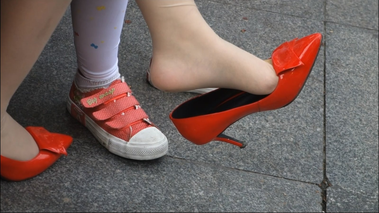 streetsnapdangl[00 01 38][20181128 235946 1]